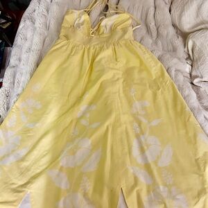 Betsey Johnson vintage Yellow and White hibiscus  Floral Halter Maxi Dress. 6